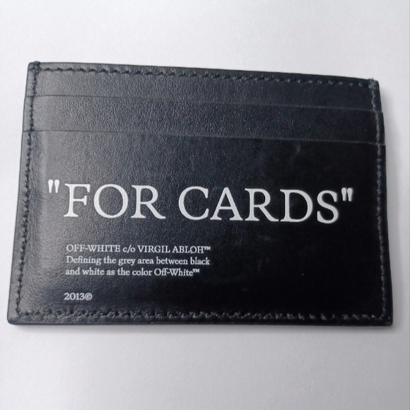 Off-White Quote CArd Holder